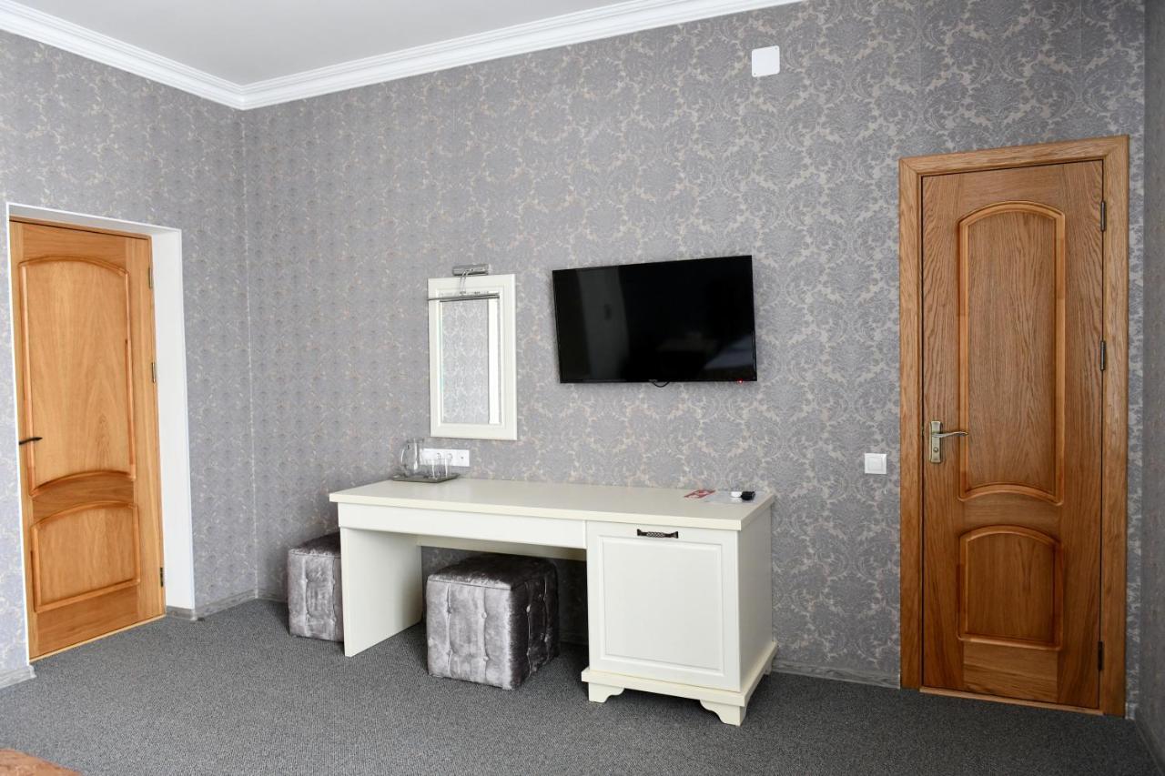 Central Hotel Soroca Exterior photo