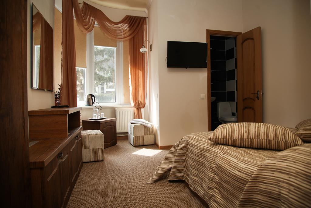 Central Hotel Soroca Room photo